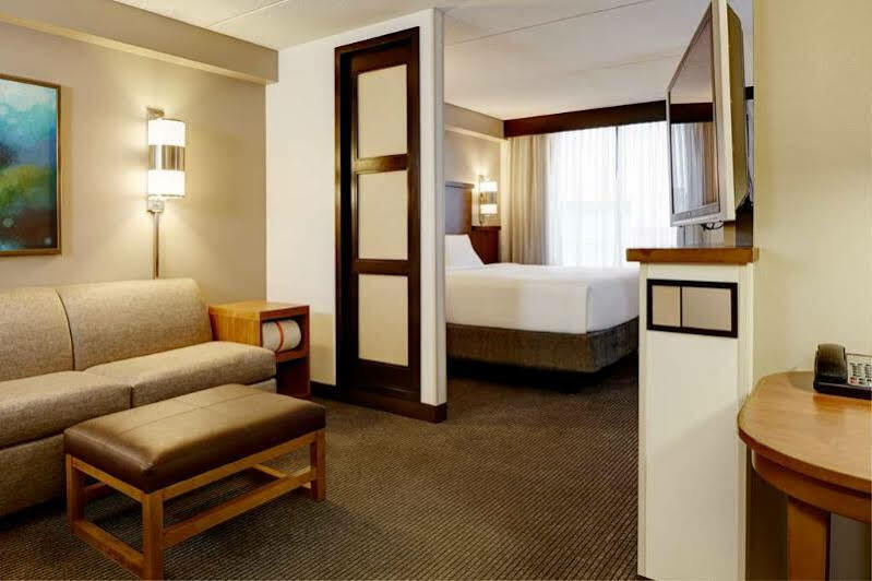 Hyatt Place Topeka